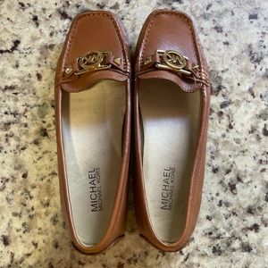 Michael Kors Light brown loafers size 7, condition like new